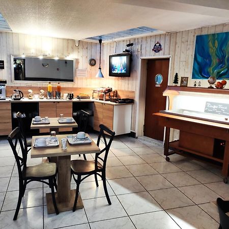 Hotel Le P'Tit Monde Montignac-Lascaux Eksteriør billede