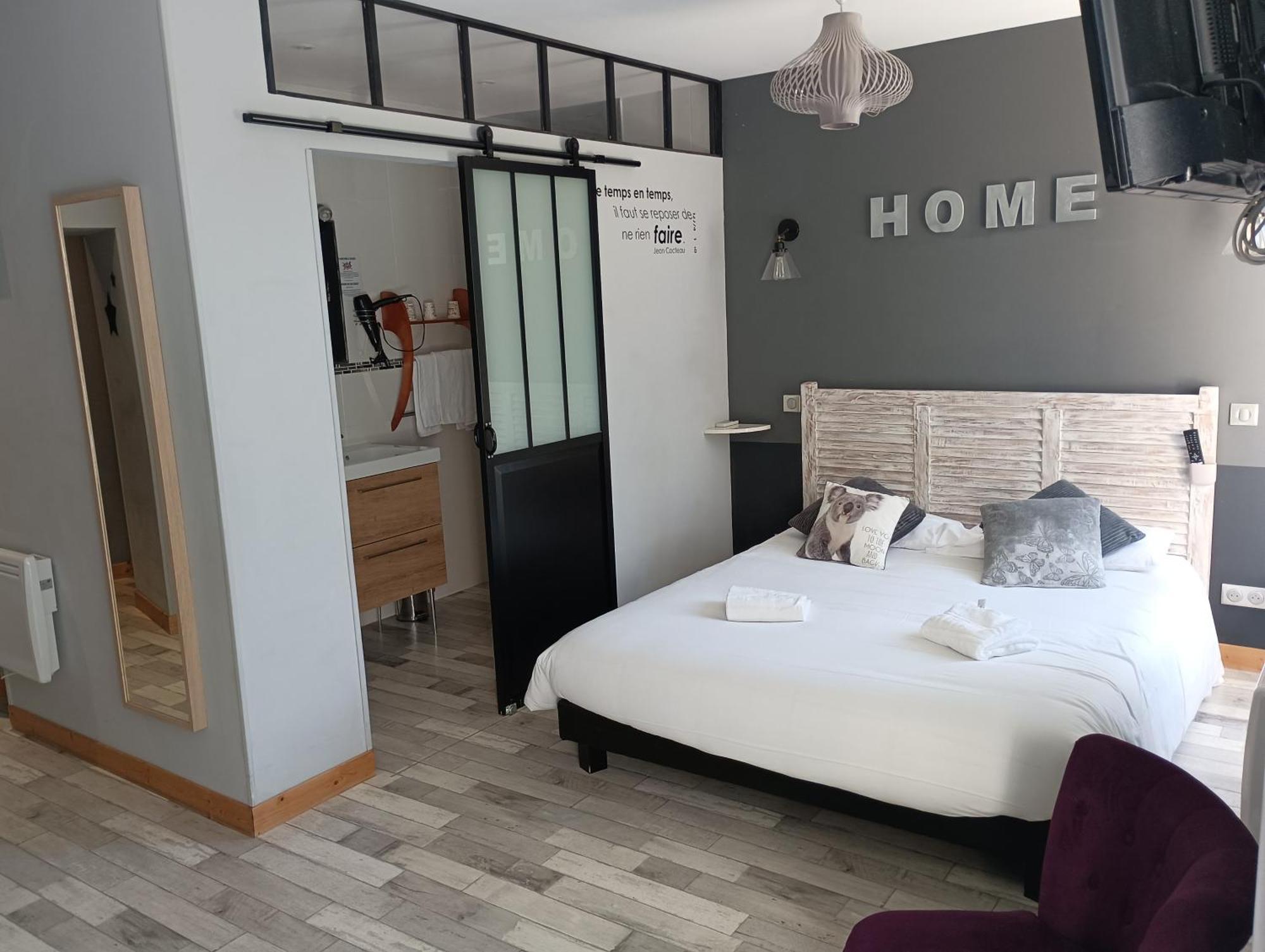 Hotel Le P'Tit Monde Montignac-Lascaux Eksteriør billede