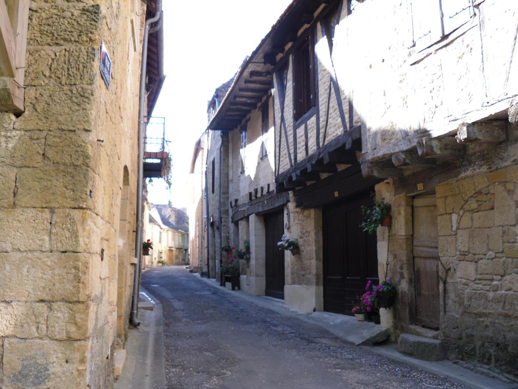 Hotel Le P'Tit Monde Montignac-Lascaux Eksteriør billede